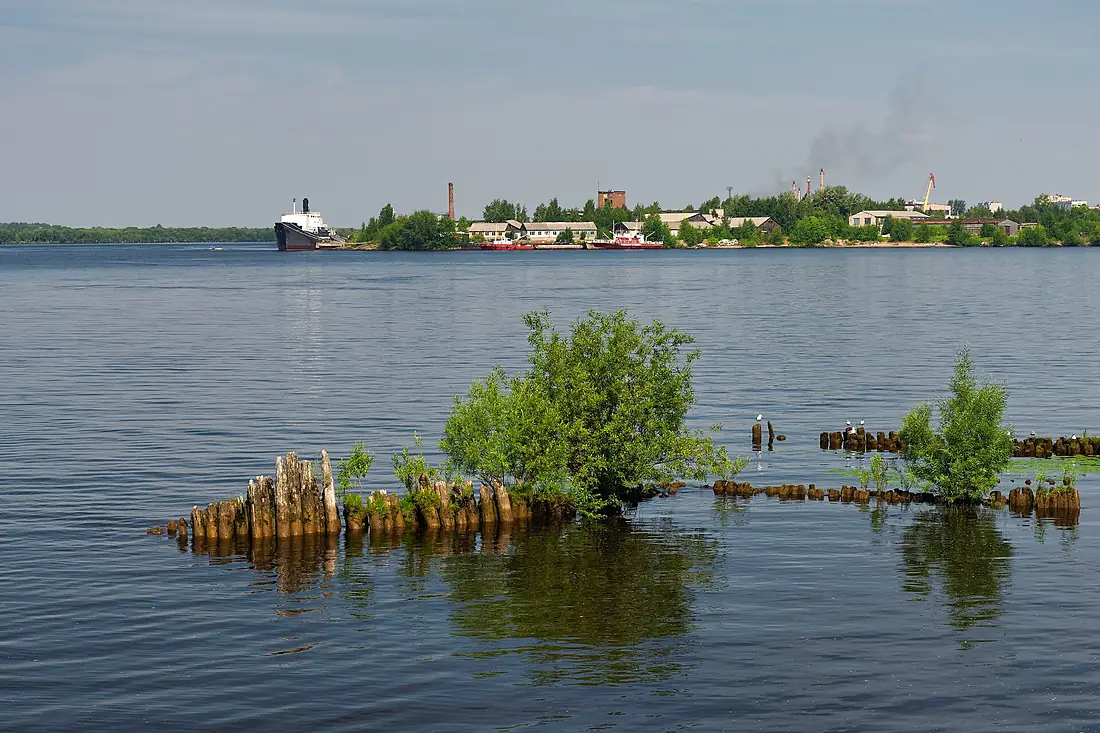 Arkhangelsk. Northern Dvina River P7151120 2200