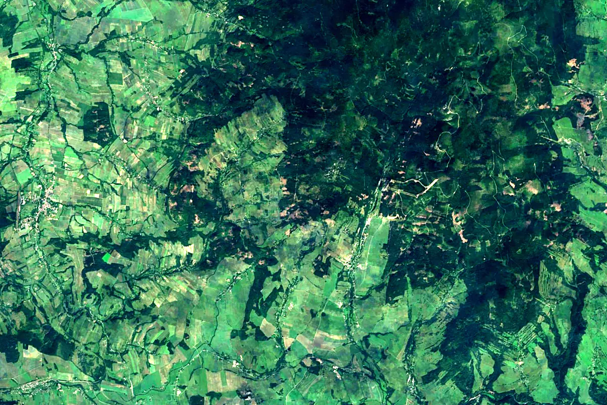 Nysa Kłodzka: satellite view of the source