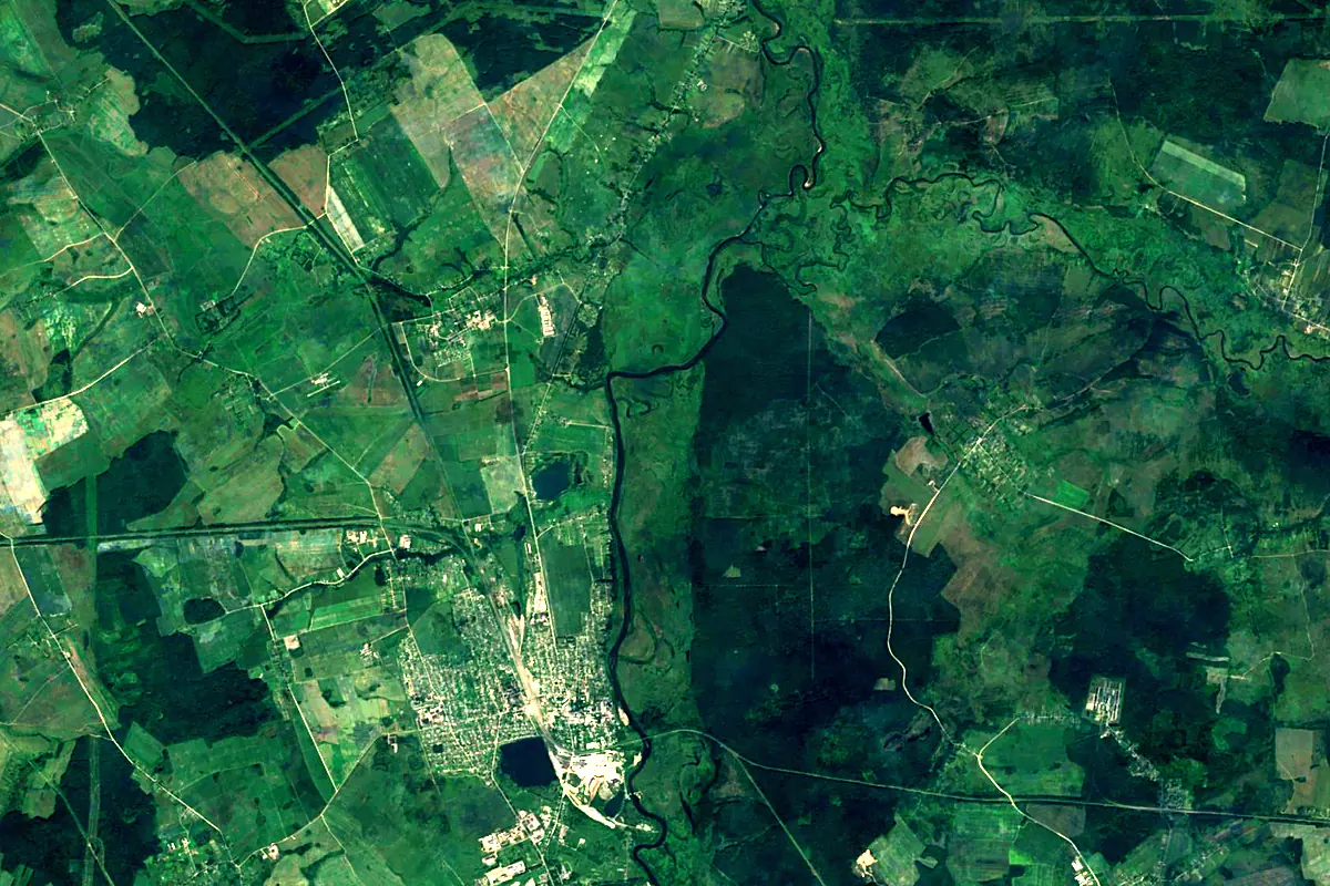 Ostyor: satellite view of the mouth