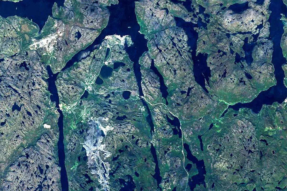 Paatsjoki: satellite view of the mouth