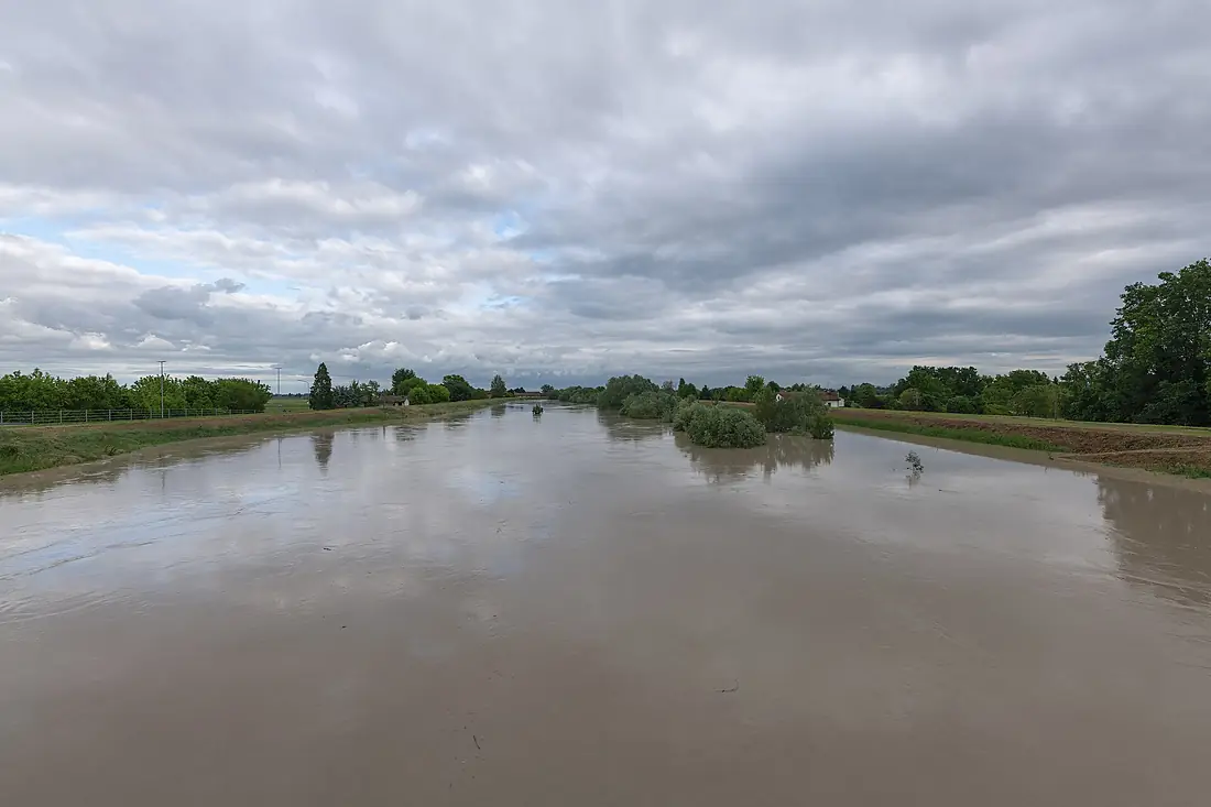 Fiume Panaro - Bomporto, Modena, Ialia - 17 Maggio 2023 01