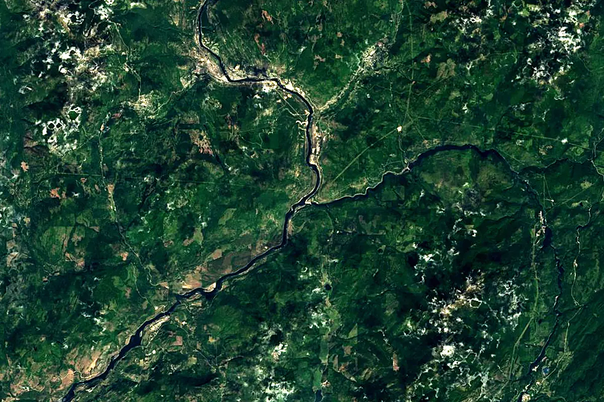 Pend Oreille River: satellite view of the mouth
