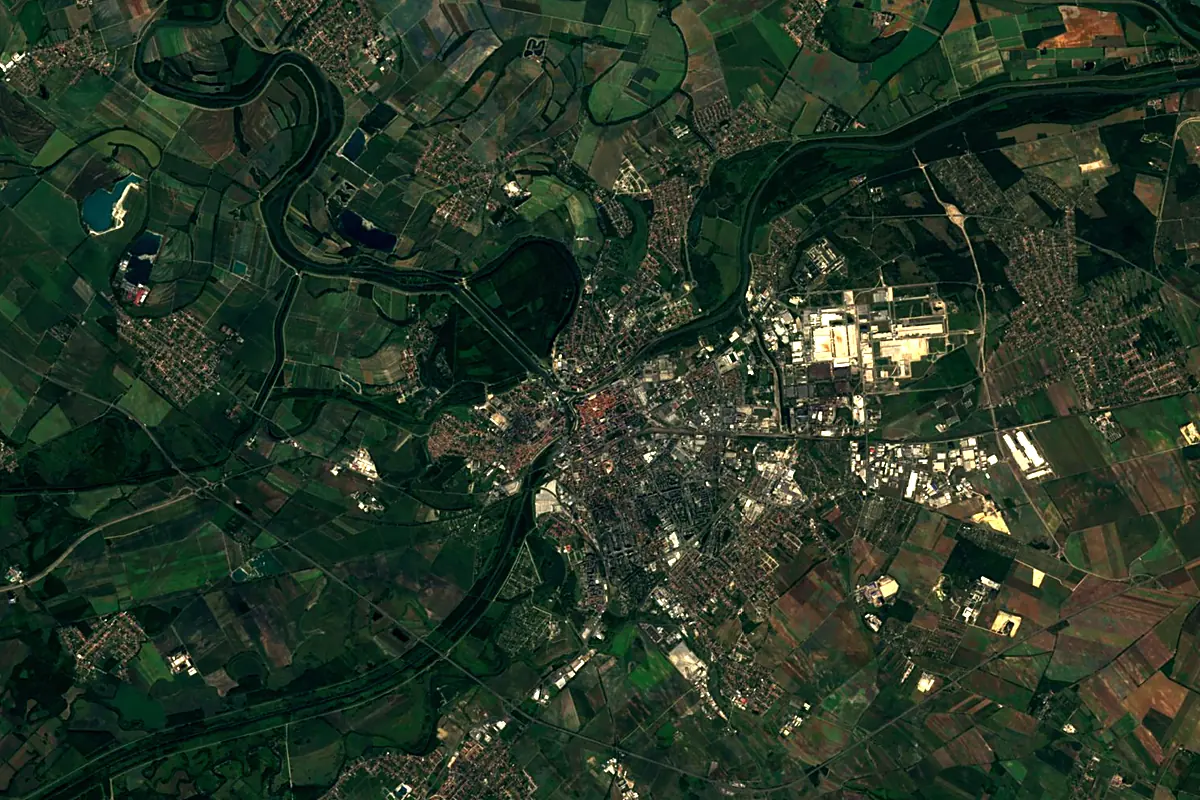 Rába: satellite view of the mouth