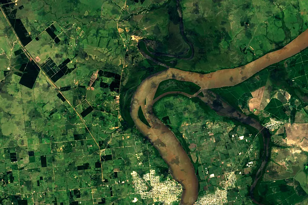 Río Cuareim: satellite view of the mouth