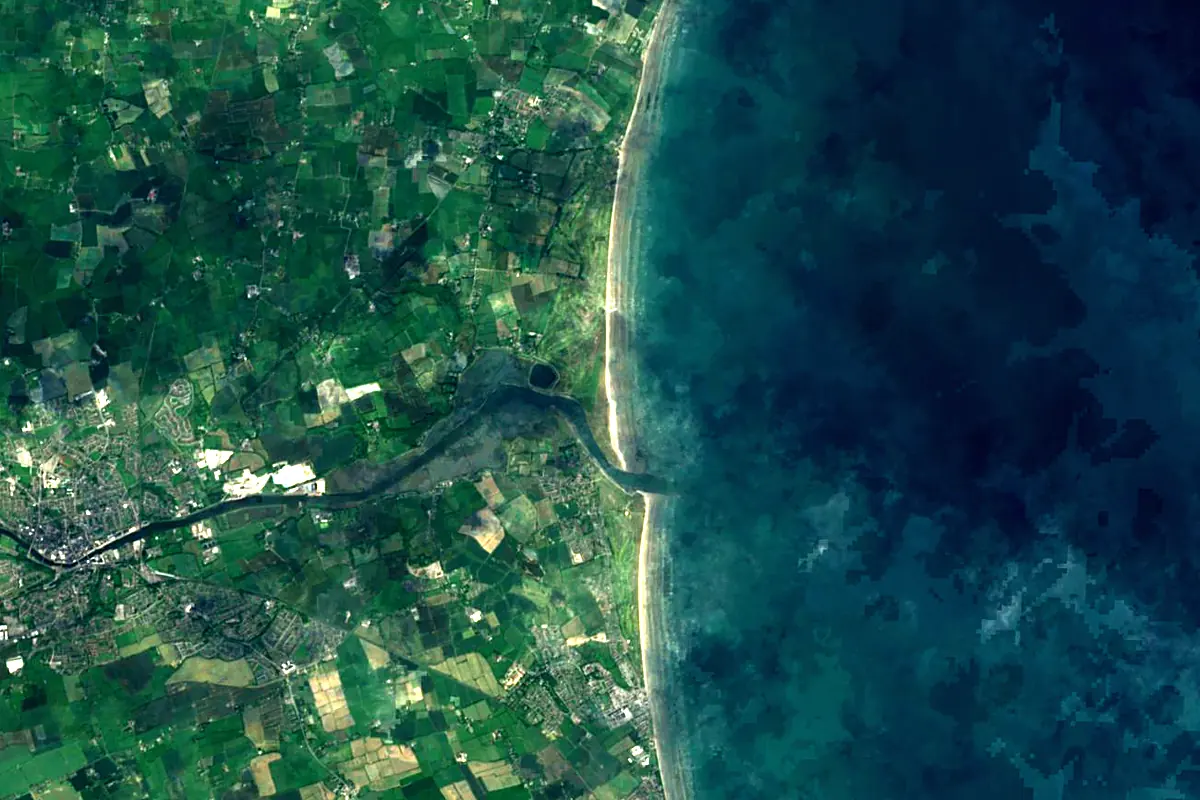 River Boyne: satellite view of the mouth