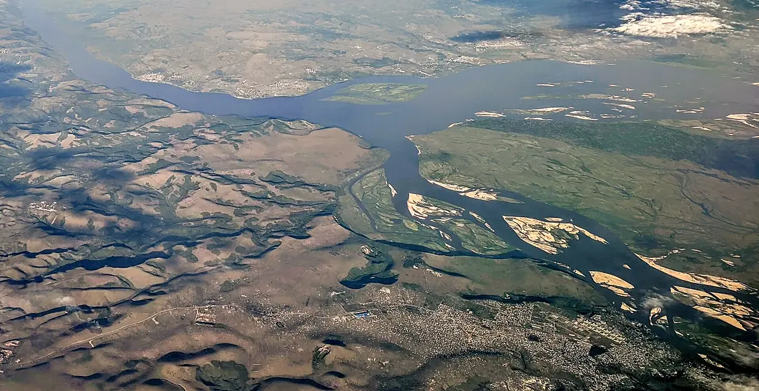 Congo River with upstream half of Pool Malebo and Mbamu