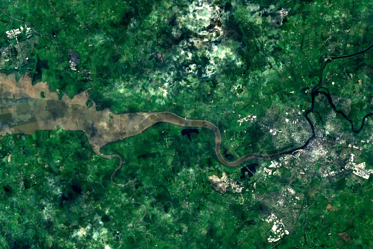 River Shannon: satellite view of the mouth