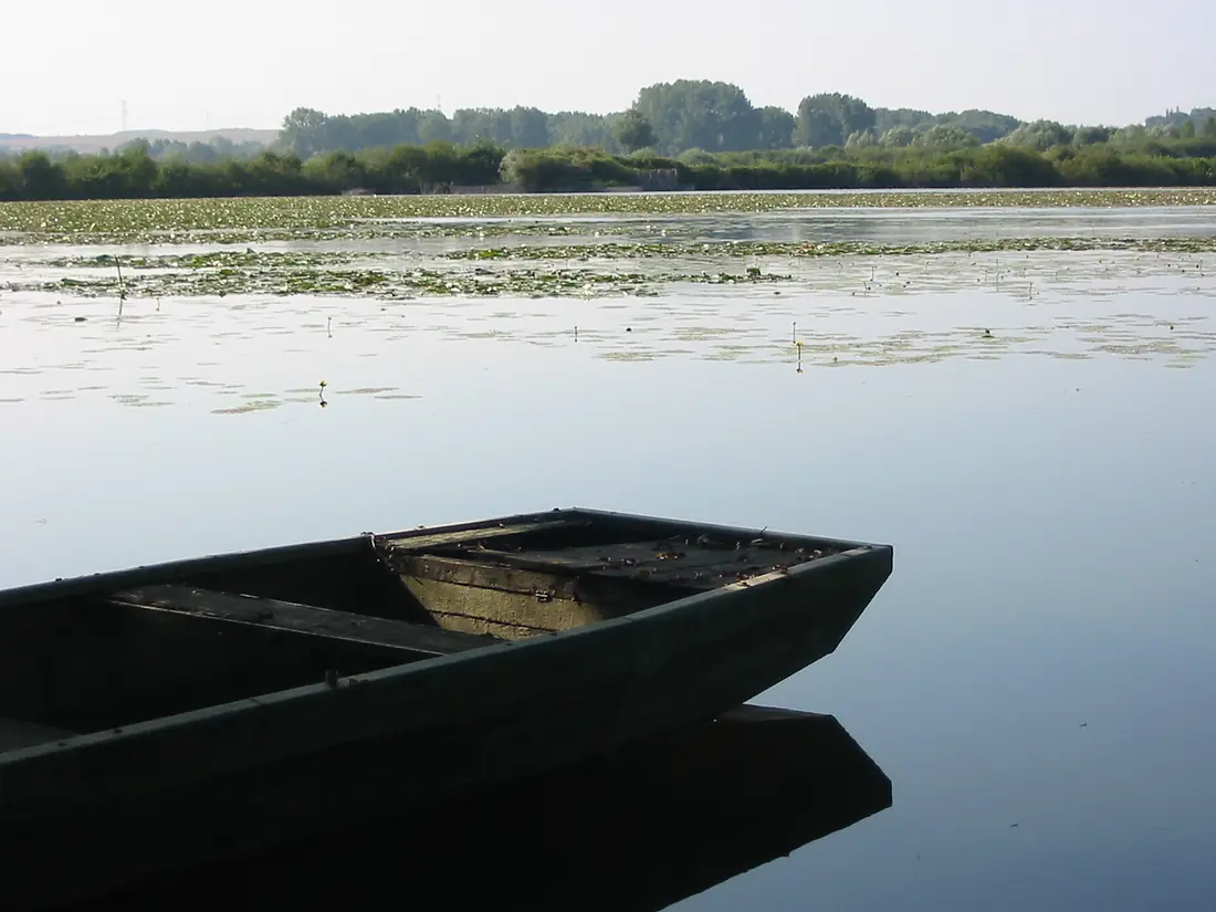 Lakes along the Somme