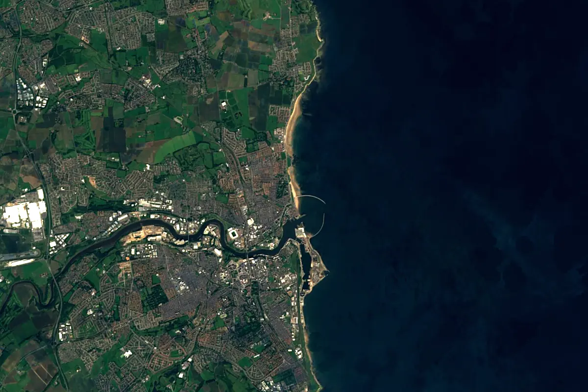 River Wear: satellite view of the mouth
