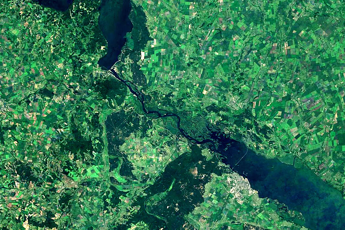 Ros River: satellite view of the mouth