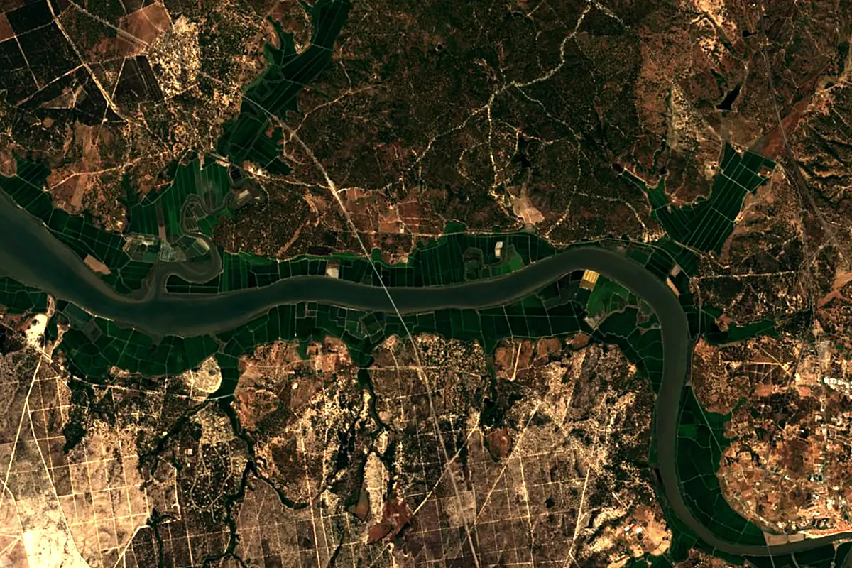 Sado River: satellite view of the mouth