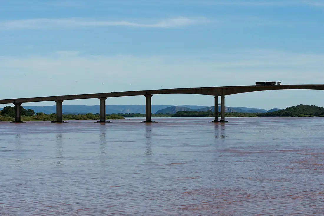 Ponte sobre o Rio São Francisco em Ibotirama