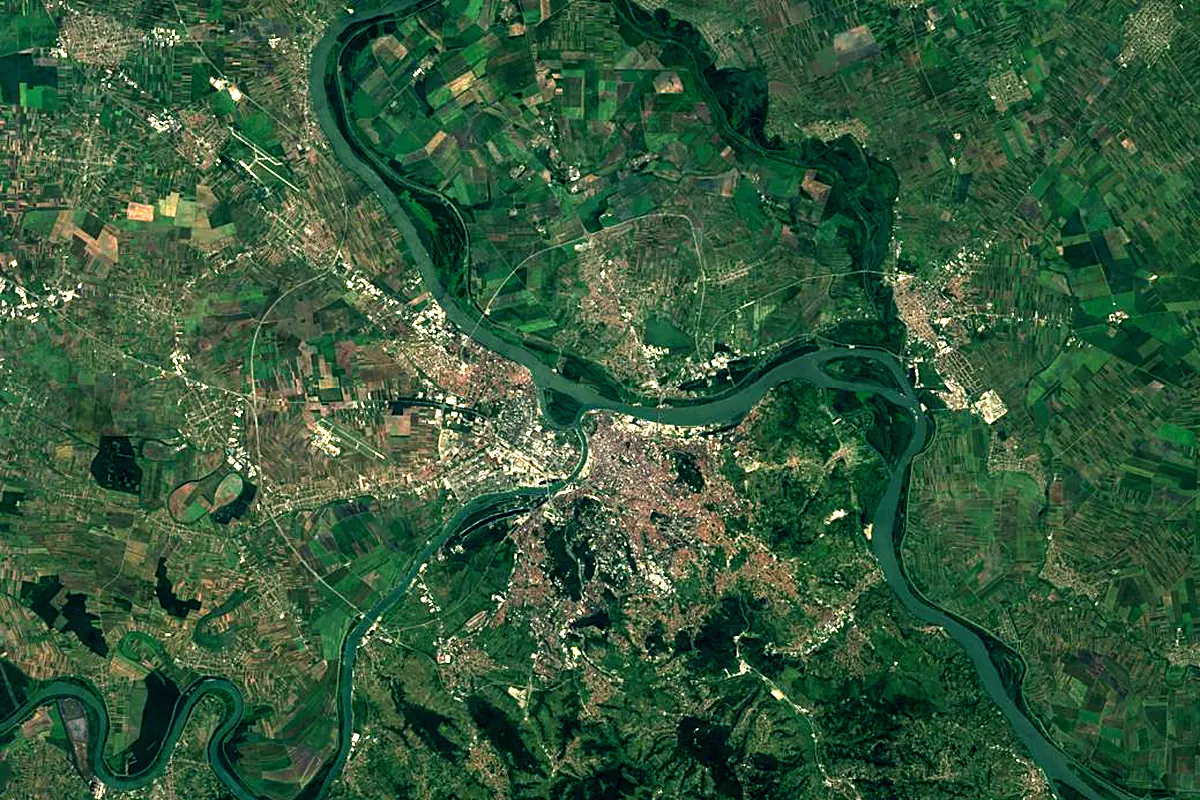 Sava: satellite view of the mouth