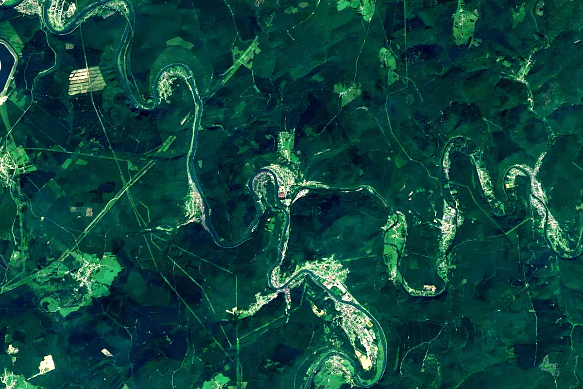 Semois: satellite view of the mouth
