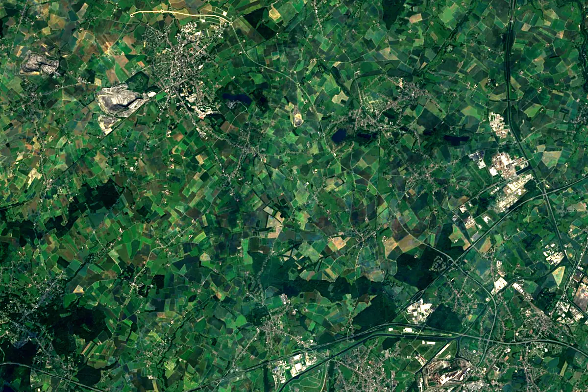 Senne: satellite view of the source