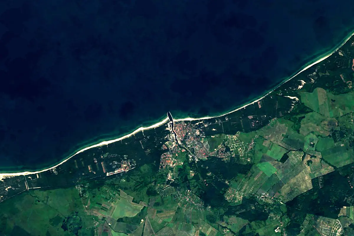 Słupia: satellite view of the mouth