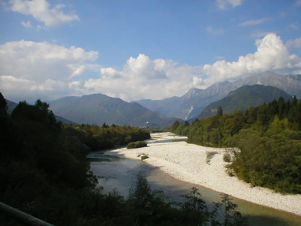 050915 ISONZOFRONTEN 64