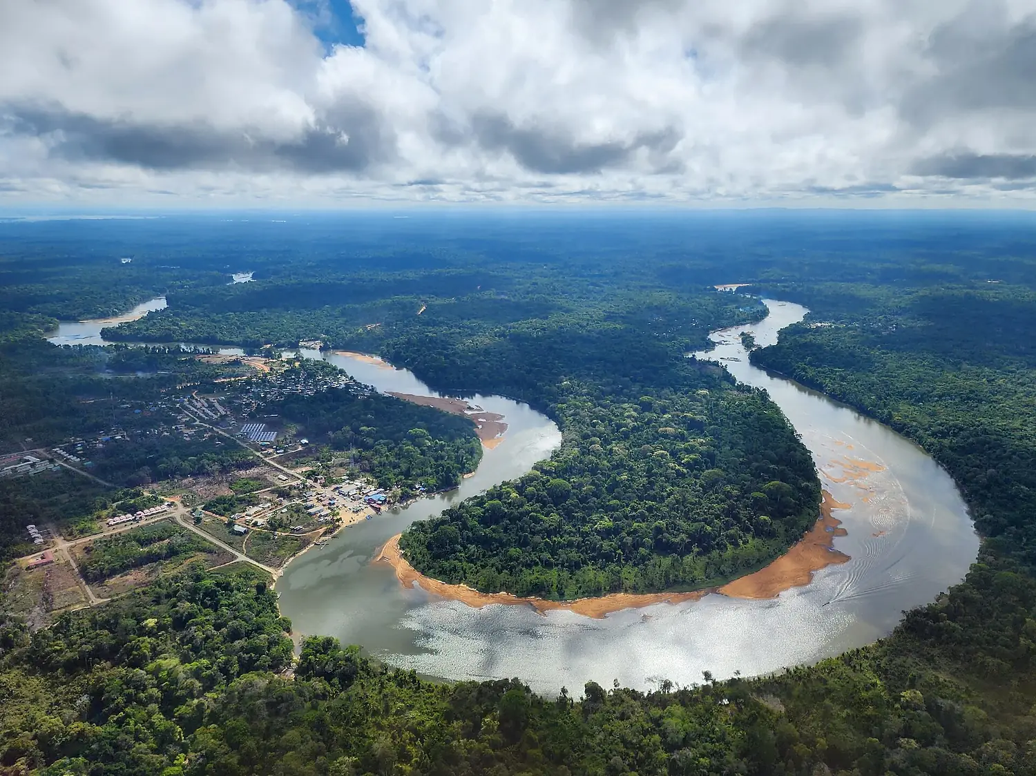 Atjoni en Pokigron Surinamerivier