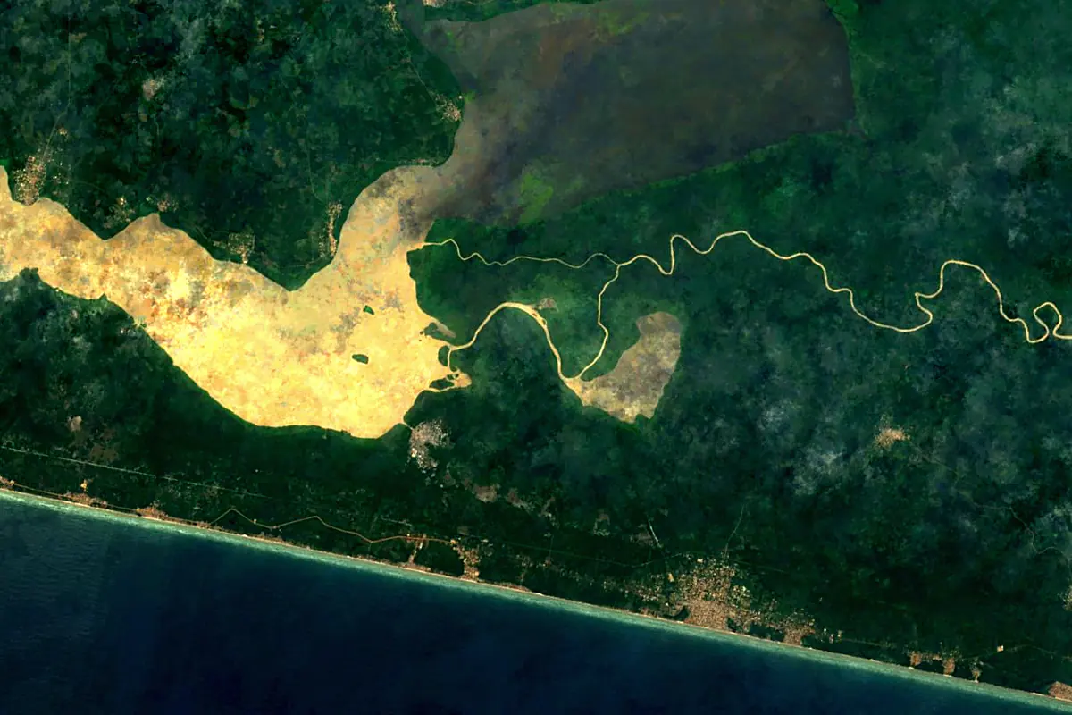 Tano River: satellite view of the mouth