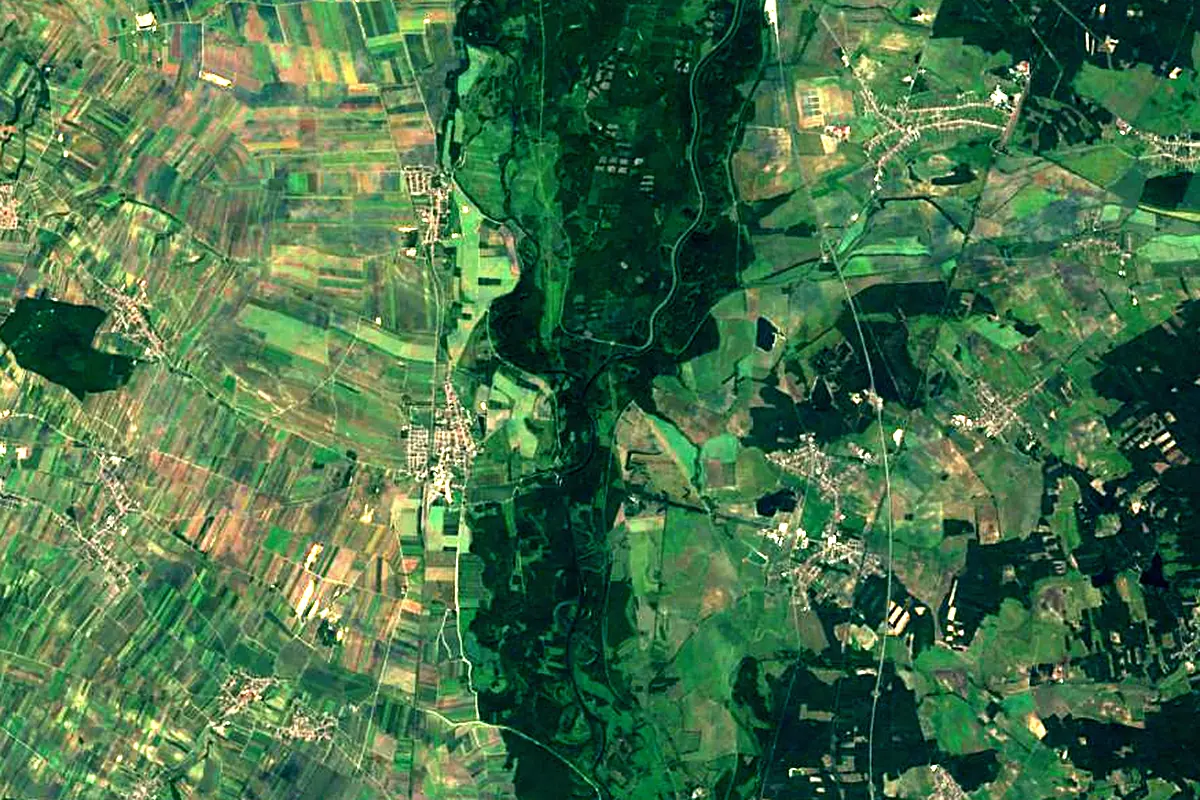 Thaya: satellite view of the mouth