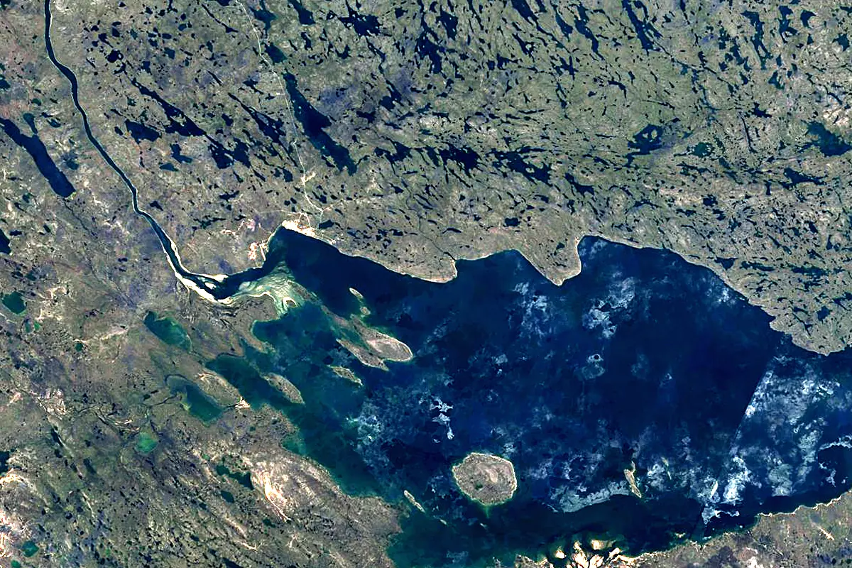 Thelon River: satellite view of the mouth