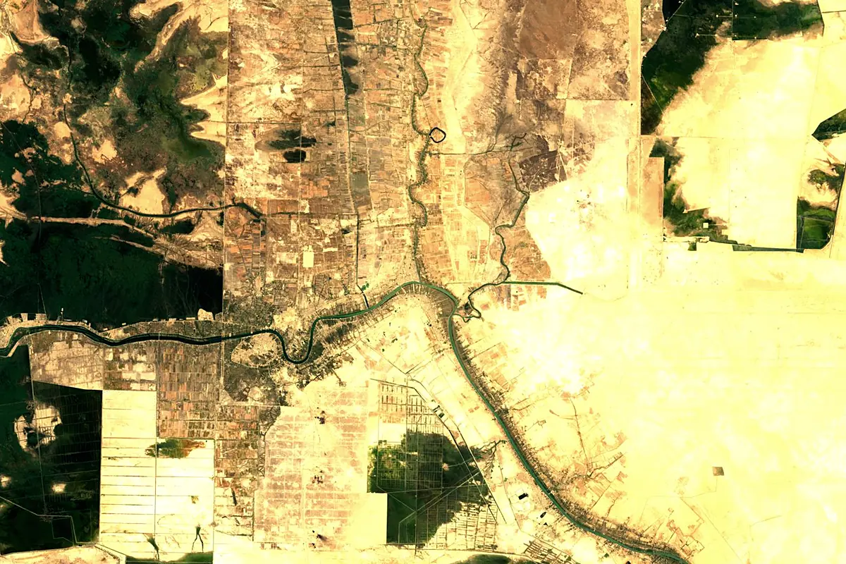 Tigris: satellite view of the mouth