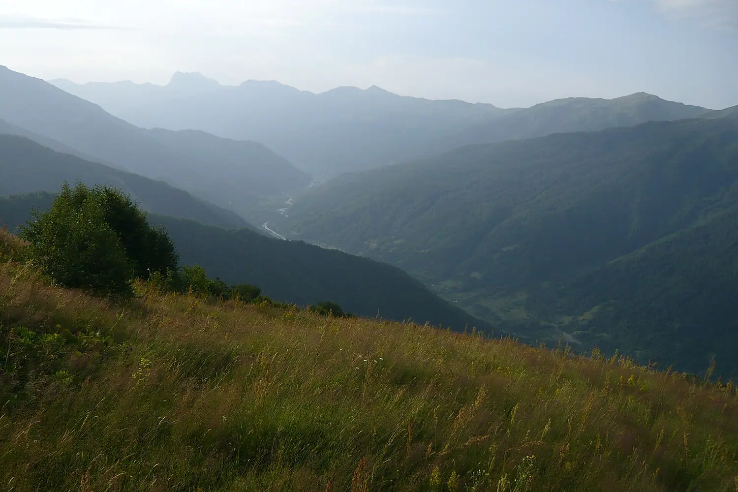 Tskhenistsqali valley near Mami