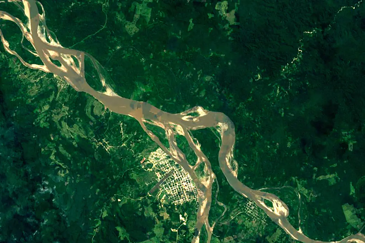 Ucayali River: satellite view of the source