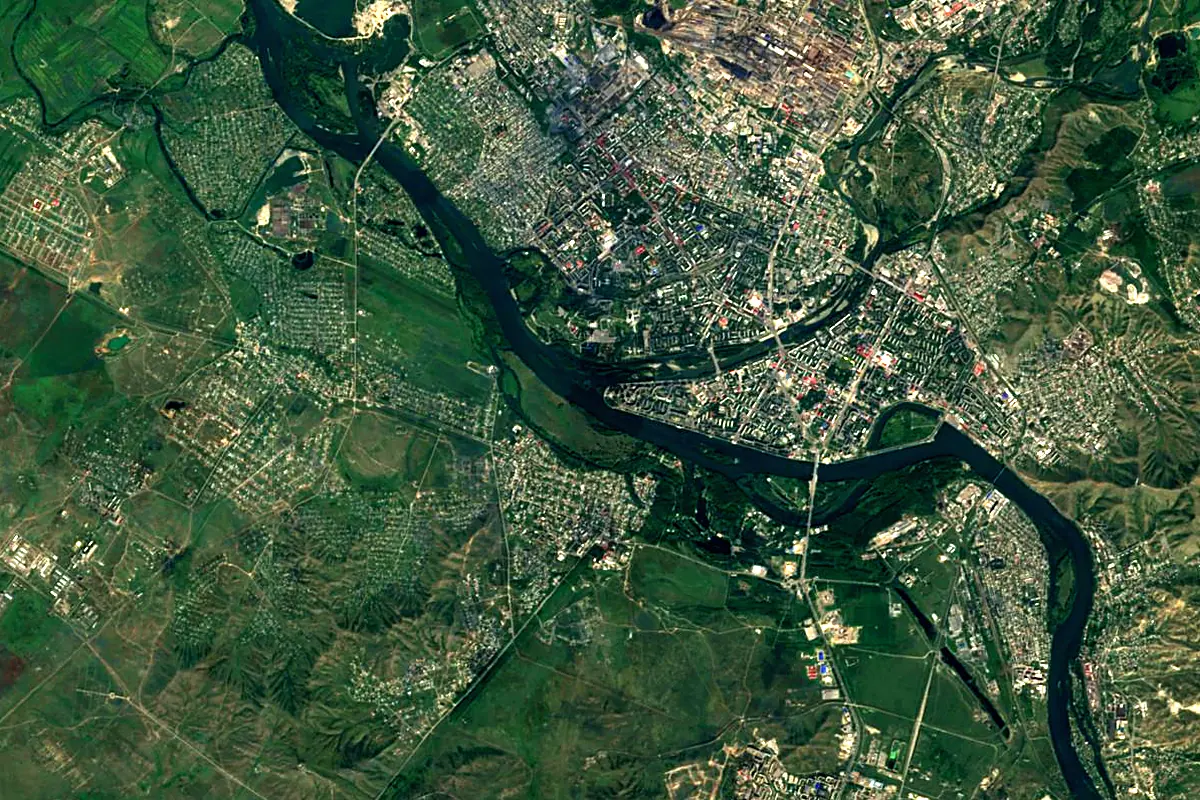 Ülbi River: satellite view of the mouth