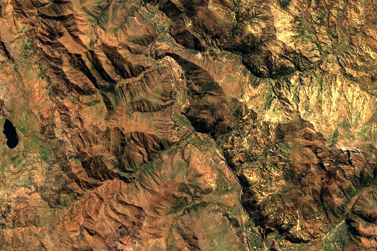 Urubamba River: satellite view of the source