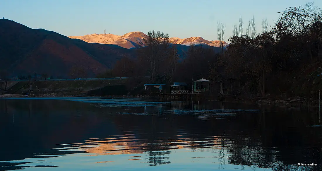 Vakhsh River, Nurek (26029951908)