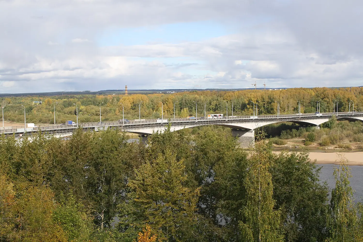 Bridge over Vyatka river. Kirov. Russia. Мост через Вятку. Киров. Россия - panoramio (1)