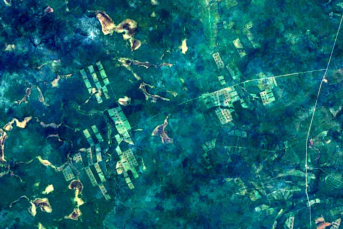Vychegda: satellite view of the source