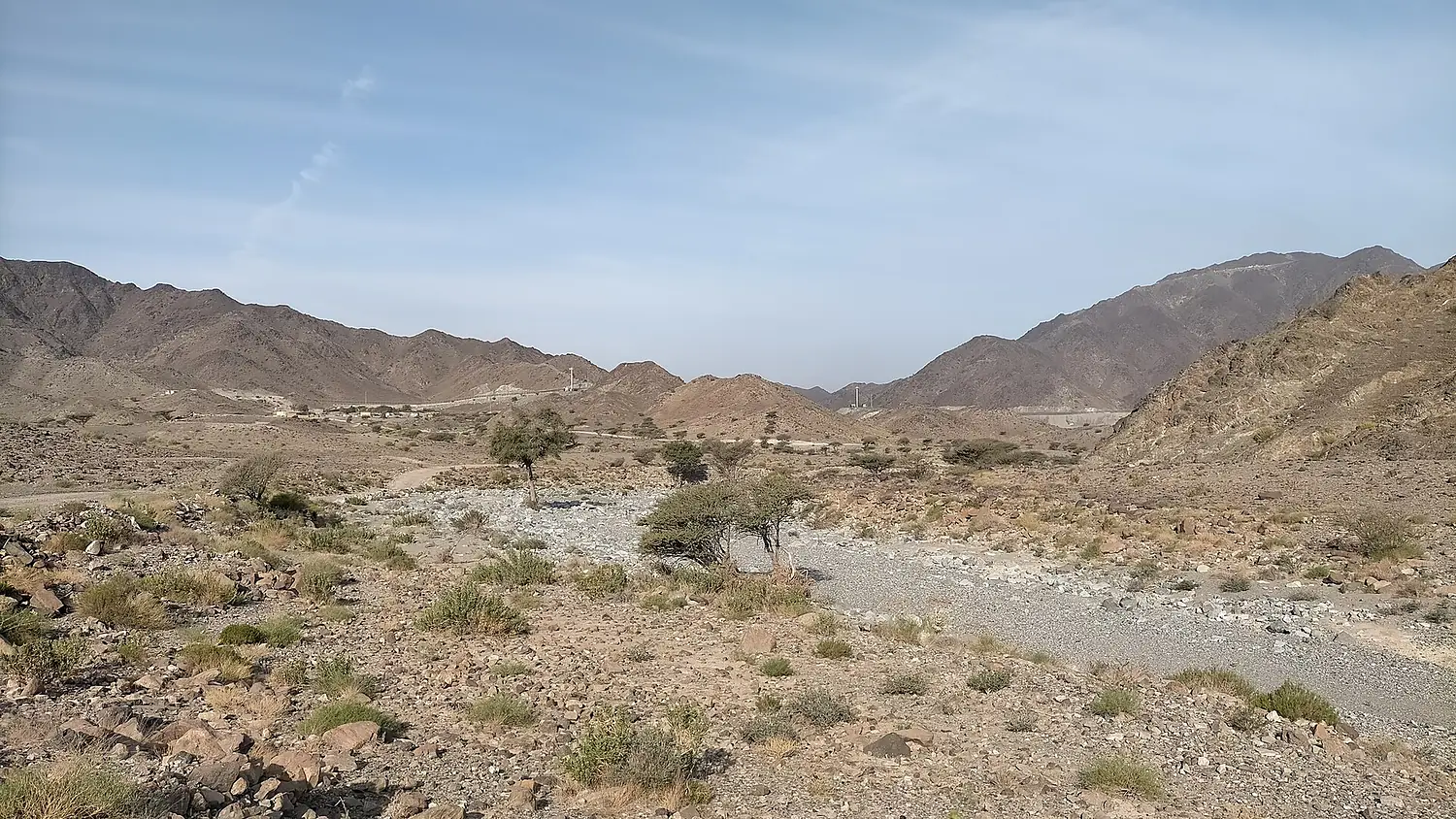 Wadi Al Qor shortly after the start of the middle course - 3