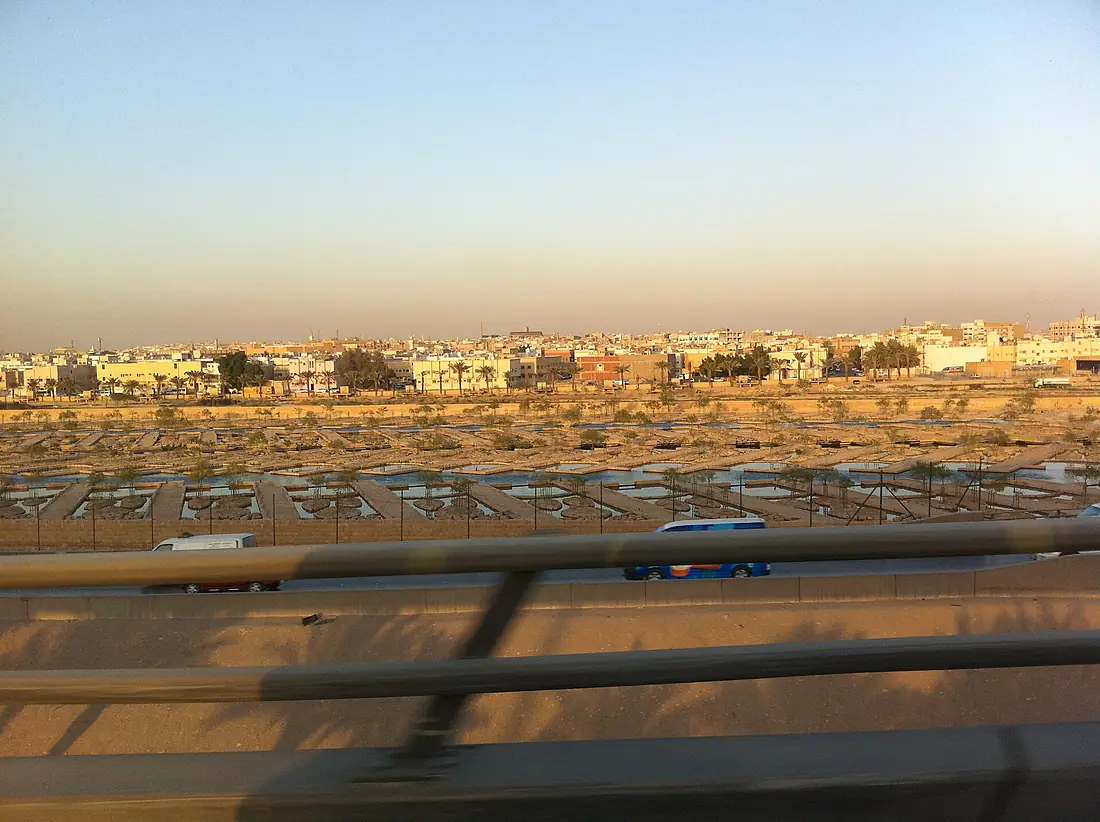 Wadi Hanifa from King Fahd Rd2