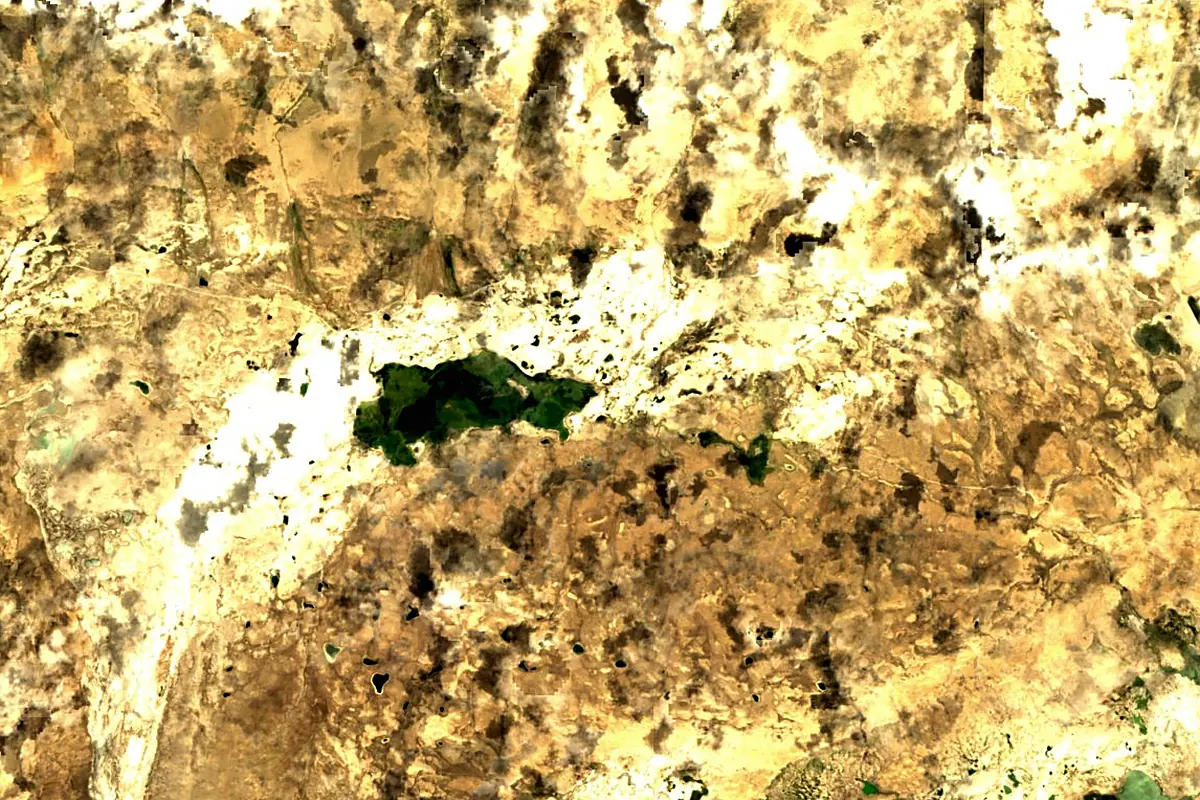 Yarlung Tsangpo River: satellite view of the source