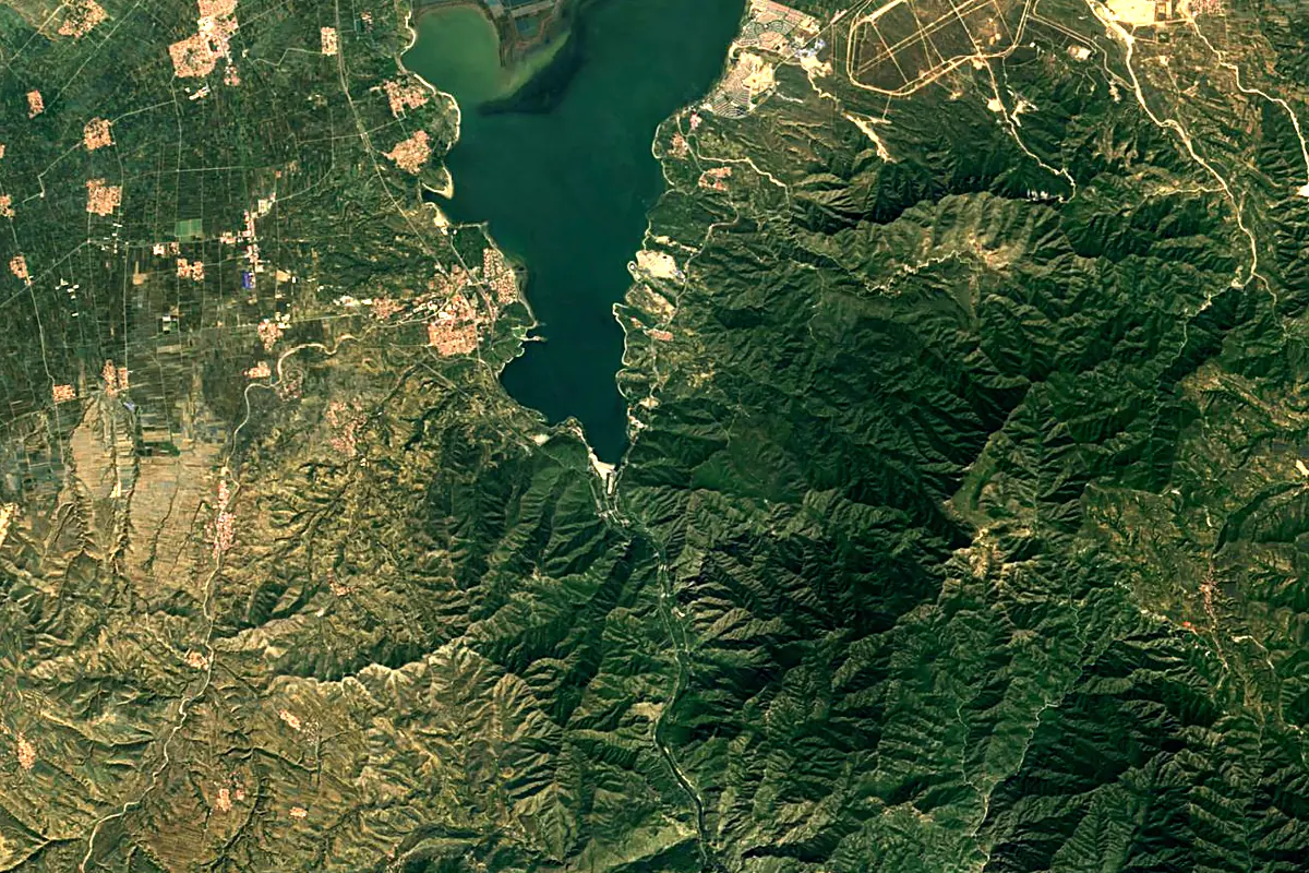 Yongding River: satellite view of the source