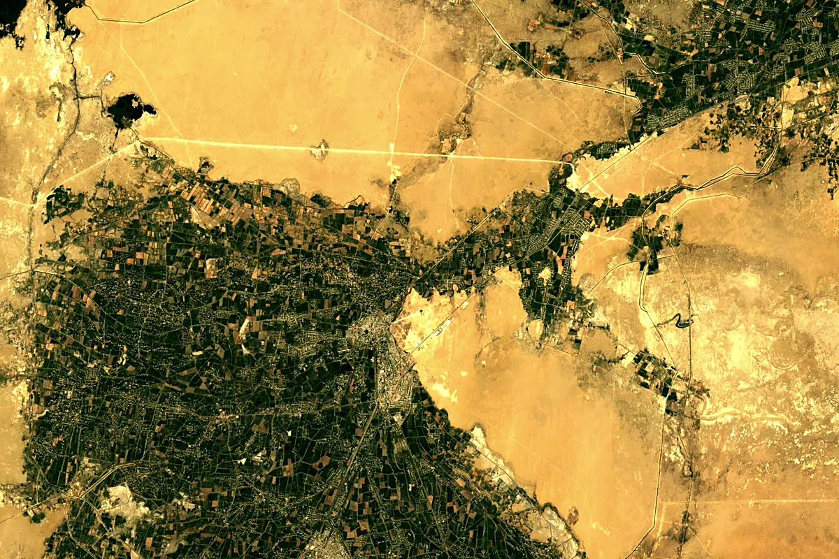Zeravshan: satellite view of the mouth