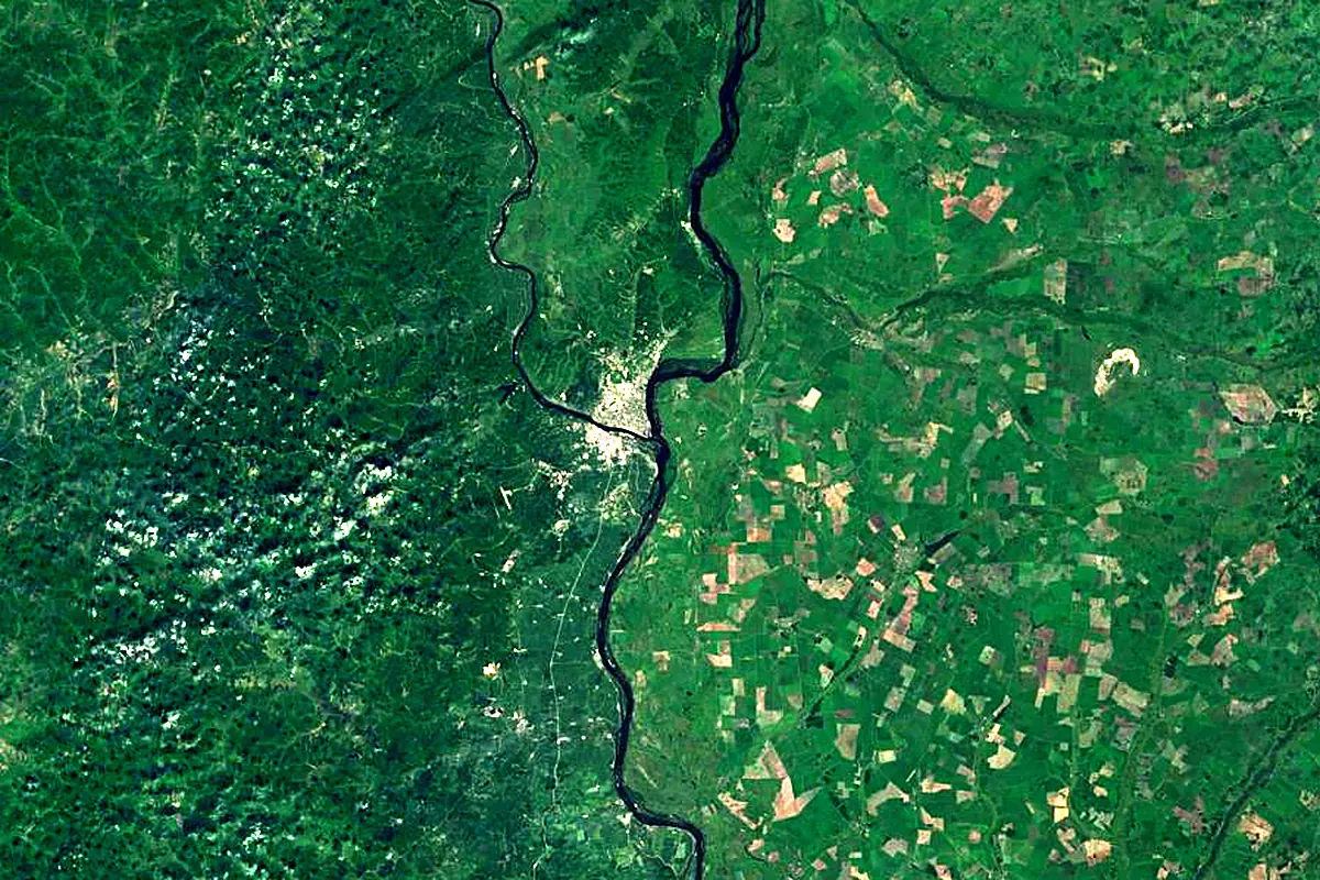 Zeya: satellite view of the mouth